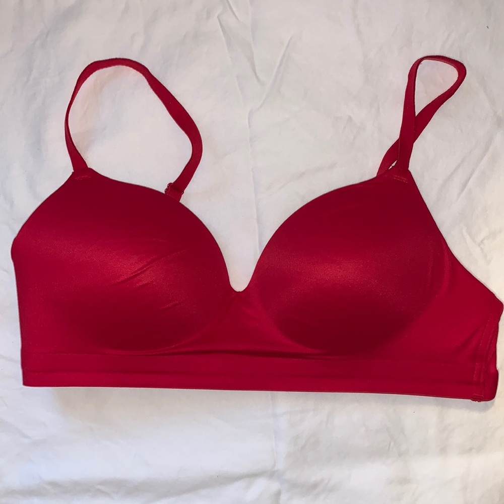 Red Soma Tee Shirt Bra